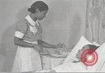 Immagine di Per donna giovane Associazione Cristiana New York United States USA, 1940, secondo 43 filmato di repertorio 65675063287
