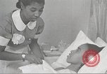 Immagine di Per donna giovane Associazione Cristiana New York United States USA, 1940, secondo 48 filmato di repertorio 65675063287