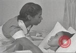 Immagine di Per donna giovane Associazione Cristiana New York United States USA, 1940, secondo 54 filmato di repertorio 65675063287
