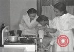 Immagine di Per donna giovane Associazione Cristiana New York United States USA, 1940, secondo 31 filmato di repertorio 65675063288