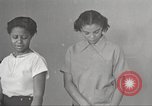 Immagine di Per donna giovane Associazione Cristiana New York United States USA, 1940, secondo 34 filmato di repertorio 65675063290