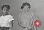 Immagine di Per donna giovane Associazione Cristiana New York United States USA, 1940, secondo 36 filmato di repertorio 65675063290