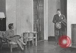 Immagine di Per donna giovane Associazione Cristiana New York United States USA, 1940, secondo 33 filmato di repertorio 65675063291