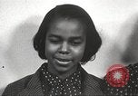 Immagine di Per donna giovane Associazione Cristiana New York United States USA, 1940, secondo 31 filmato di repertorio 65675063292