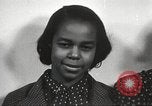 Immagine di Per donna giovane Associazione Cristiana New York United States USA, 1940, secondo 33 filmato di repertorio 65675063292
