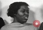 Immagine di Per donna giovane Associazione Cristiana New York United States USA, 1940, secondo 38 filmato di repertorio 65675063292