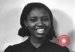 Immagine di Per donna giovane Associazione Cristiana New York United States USA, 1940, secondo 45 filmato di repertorio 65675063292