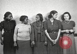 Immagine di Per donna giovane Associazione Cristiana New York United States USA, 1940, secondo 50 filmato di repertorio 65675063292