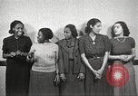 Immagine di Per donna giovane Associazione Cristiana New York United States USA, 1940, secondo 60 filmato di repertorio 65675063292
