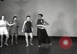 Immagine di Per donna giovane Associazione Cristiana Harlem New York City USA, 1940, secondo 5 filmato di repertorio 65675063293