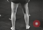 Immagine di Per donna giovane Associazione Cristiana Harlem New York City USA, 1940, secondo 50 filmato di repertorio 65675063293