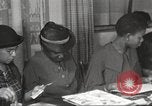 Immagine di Per donna giovane Associazione Cristiana Harlem New York City USA, 1940, secondo 26 filmato di repertorio 65675063294
