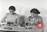 Immagine di Per donna giovane Associazione Cristiana Harlem New York City USA, 1940, secondo 43 filmato di repertorio 65675063294