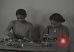 Immagine di Per donna giovane Associazione Cristiana Harlem New York City USA, 1940, secondo 53 filmato di repertorio 65675063294