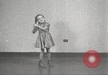 Immagine di Danza presso la Young Women's Christian Association Harlem New York City USA, 1940, secondo 45 filmato di repertorio 65675063295