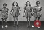 Immagine di Danza presso la Young Women's Christian Association Harlem New York City USA, 1940, secondo 57 filmato di repertorio 65675063295