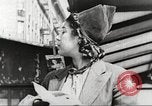 Immagine di Per donna giovane Associazione Cristiana Harlem New York City USA, 1940, secondo 20 filmato di repertorio 65675063296