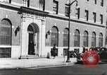 Immagine di Per donna giovane Associazione Cristiana Harlem New York City USA, 1940, secondo 51 filmato di repertorio 65675063296