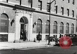 Immagine di Per donna giovane Associazione Cristiana Harlem New York City USA, 1940, secondo 53 filmato di repertorio 65675063296