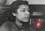 Immagine di Per donna giovane Associazione Cristiana Harlem New York City USA, 1940, secondo 5 filmato di repertorio 65675063297