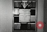 Immagine di Per donna giovane Associazione Cristiana Harlem New York City USA, 1940, secondo 9 filmato di repertorio 65675063297