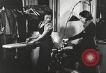 Immagine di Per donna giovane Associazione Cristiana Harlem New York City USA, 1940, secondo 19 filmato di repertorio 65675063297