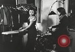Immagine di Per donna giovane Associazione Cristiana Harlem New York City USA, 1940, secondo 23 filmato di repertorio 65675063297