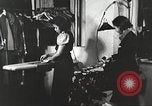 Immagine di Per donna giovane Associazione Cristiana Harlem New York City USA, 1940, secondo 24 filmato di repertorio 65675063297