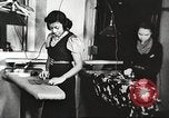 Immagine di Per donna giovane Associazione Cristiana Harlem New York City USA, 1940, secondo 38 filmato di repertorio 65675063297