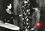 Immagine di Per donna giovane Associazione Cristiana Harlem New York City USA, 1940, secondo 55 filmato di repertorio 65675063297