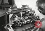 Immagine di Per donna giovane Associazione Cristiana Harlem New York City USA, 1940, secondo 4 filmato di repertorio 65675063298