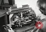 Immagine di Per donna giovane Associazione Cristiana Harlem New York City USA, 1940, secondo 6 filmato di repertorio 65675063298