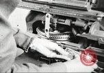 Immagine di Per donna giovane Associazione Cristiana Harlem New York City USA, 1940, secondo 11 filmato di repertorio 65675063298