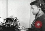 Immagine di Per donna giovane Associazione Cristiana Harlem New York City USA, 1940, secondo 23 filmato di repertorio 65675063298