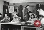 Immagine di Per donna giovane Associazione Cristiana Harlem New York City USA, 1940, secondo 22 filmato di repertorio 65675063299