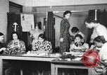 Immagine di Per donna giovane Associazione Cristiana Harlem New York City USA, 1940, secondo 34 filmato di repertorio 65675063299