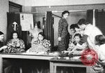 Immagine di Per donna giovane Associazione Cristiana Harlem New York City USA, 1940, secondo 38 filmato di repertorio 65675063299