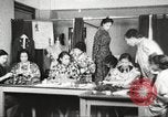 Immagine di Per donna giovane Associazione Cristiana Harlem New York City USA, 1940, secondo 44 filmato di repertorio 65675063299