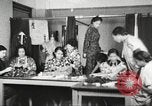 Immagine di Per donna giovane Associazione Cristiana Harlem New York City USA, 1940, secondo 46 filmato di repertorio 65675063299