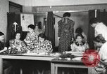 Immagine di Per donna giovane Associazione Cristiana Harlem New York City USA, 1940, secondo 53 filmato di repertorio 65675063299