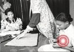 Immagine di Per donna giovane Associazione Cristiana Harlem New York City USA, 1940, secondo 60 filmato di repertorio 65675063299