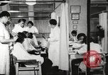 Immagine di Salone di bellezza dell'Associazione cristiana delle giovani Donne Harlem New York City USA, 1940, secondo 4 filmato di repertorio 65675063300