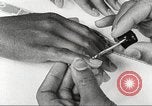Immagine di Salone di bellezza dell'Associazione cristiana delle giovani Donne Harlem New York City USA, 1940, secondo 28 filmato di repertorio 65675063300