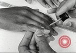 Immagine di Salone di bellezza dell'Associazione cristiana delle giovani Donne Harlem New York City USA, 1940, secondo 32 filmato di repertorio 65675063300