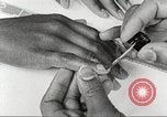 Immagine di Salone di bellezza dell'Associazione cristiana delle giovani Donne Harlem New York City USA, 1940, secondo 34 filmato di repertorio 65675063300