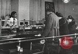 Immagine di Per donna giovane Associazione Cristiana Harlem New York City USA, 1940, secondo 3 filmato di repertorio 65675063301