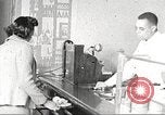 Immagine di Per donna giovane Associazione Cristiana Harlem New York City USA, 1940, secondo 25 filmato di repertorio 65675063301