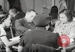 Immagine di Per donna giovane Associazione Cristiana Harlem New York City USA, 1940, secondo 42 filmato di repertorio 65675063301
