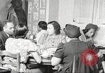 Immagine di Per donna giovane Associazione Cristiana Harlem New York City USA, 1940, secondo 49 filmato di repertorio 65675063301