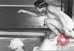 Immagine di Per donna giovane Associazione Cristiana Harlem New York City USA, 1940, secondo 3 filmato di repertorio 65675063302